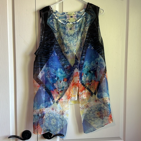 Style & Co double layered Tank - Picture 3 of 8